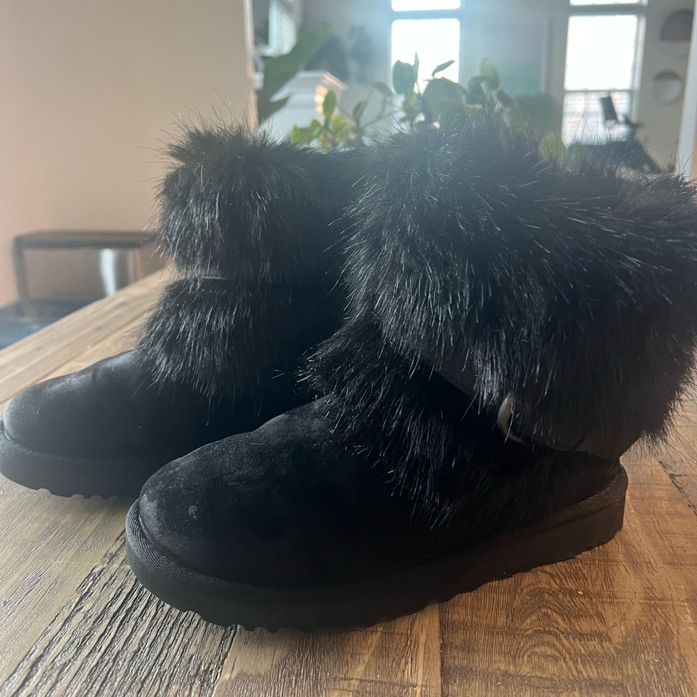 Ugg boots size 6